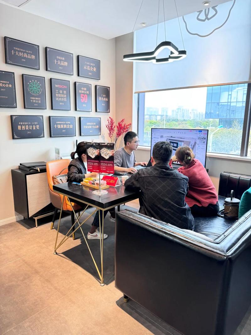 1763634899512.jpeg a1ca07ed7c6bff5773594d83bed05c81.jpeg